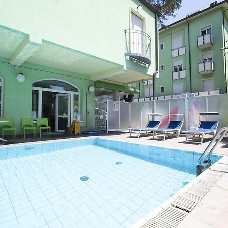 Residence Eurogarden Rimini Eksteriør bilde
