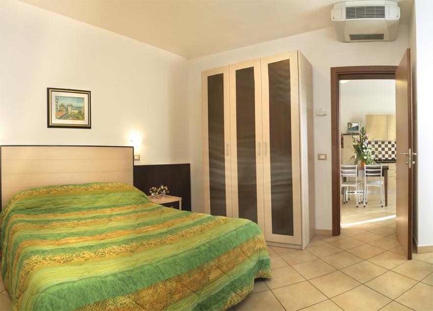 Residence Eurogarden Rimini Eksteriør bilde
